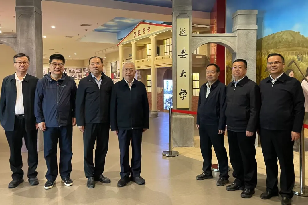刘永富在陕西开展特色优势产业和消费帮扶调研